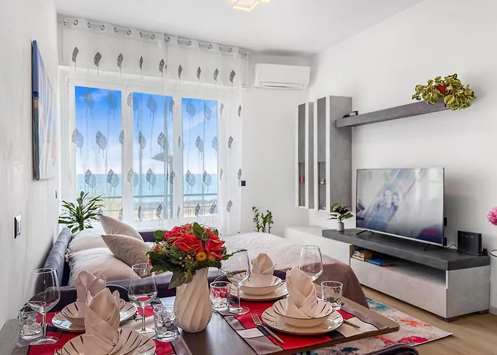 Victoria Seafront - Sea View Private Parking Ac & Wifi