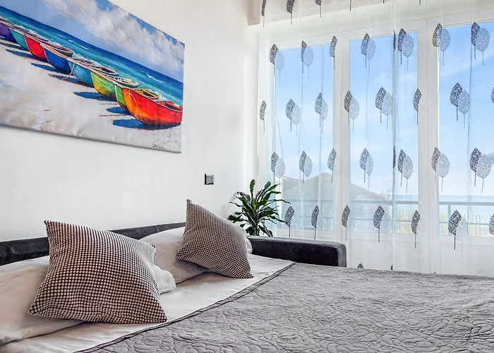Apartman Victoria Seafront - Sea View Private Parking Ac & Wifi *