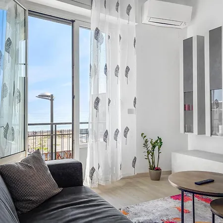 Victoria Seafront - Sea View Private Parking Ac & Wifi דירה *